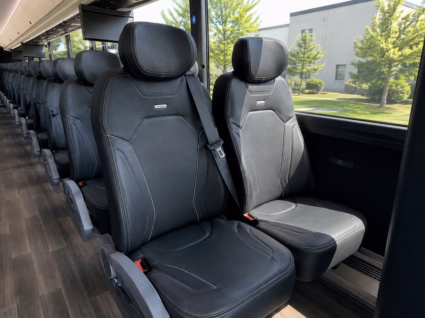 multi day charter bus rentals for port st lucie groups traveling far