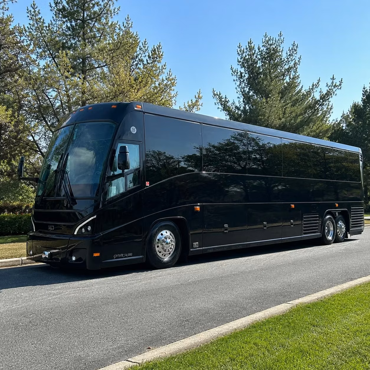 shuttle your port st lucie workforce between remote parking and your facility without the headache