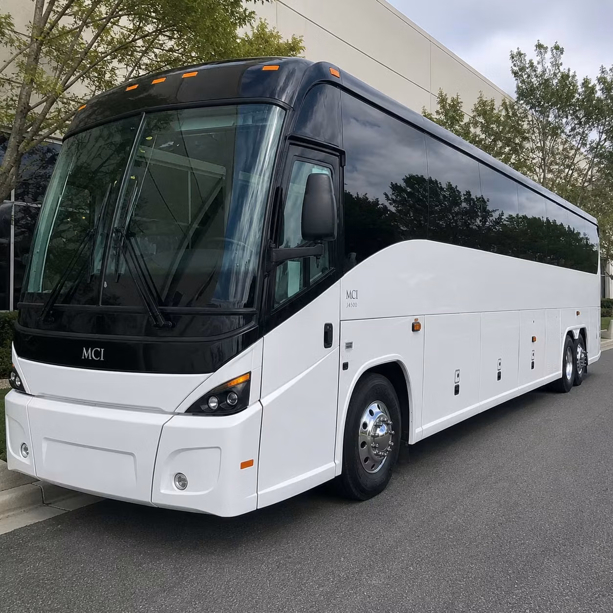 smooth group rides to palm beach international airport from port st lucie